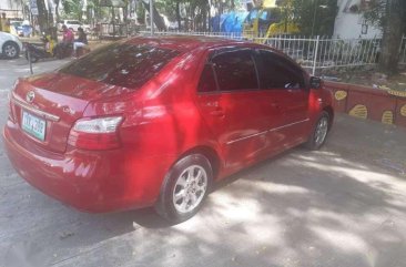 Selling Toyota Vios 2011 AT