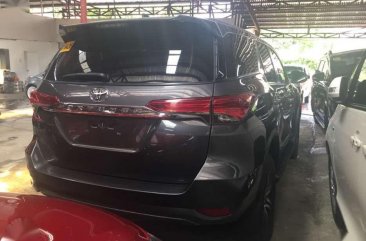 2017 TOYOTA Fortuner 24 G 4x2 Manual Gray