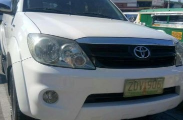 Toyota Fortuner g at 2006 In and out fresh