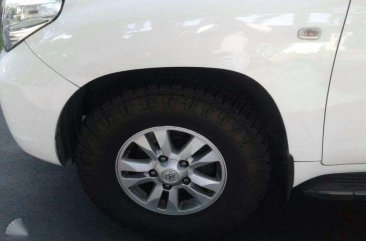 Toyota Land Cruiser 200 White FOR SALE