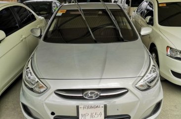 Hyundai Accent 2016 Gasoline Manual Silver