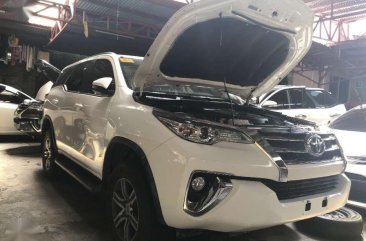 2018 Toyota Fortuner 2.4G 4x2 Manual White