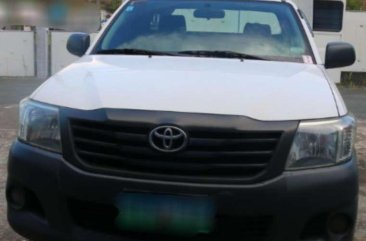 Toyota Hilux FX 2014 with Rear AC for sale 