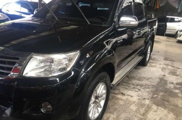 2012 TOYOTA Hilux 2.5 G 4x4 Manual Black