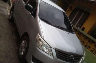 Toyota Innova j diesel rush Diesel 2014