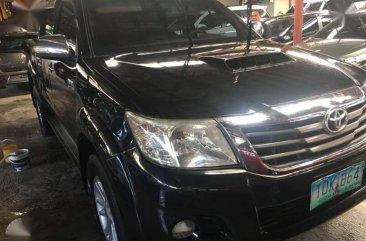 TOYOTA Hilux 2.5 G 4x4 Manual Black