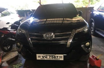 2017 TOYOTA Fortuner 2.4 V 4x2 Automatic Black