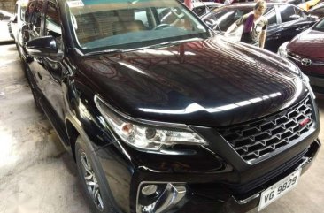 2016 Toyota Fortuner 2.4G 4x2 automatic newlook diesel BLACK