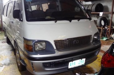 Almost brand new Toyota Hiace Diesel 2003