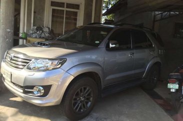 Selling 2015 TOYOTA FORTUNER V. 4x2 2.5 ENGINE