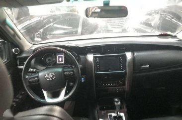 2016 Toyota Fortuner 2400V 4x2 Automatic Pearl White