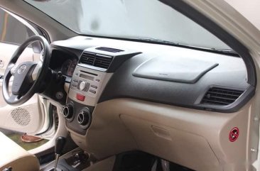 Toyota Avanza 2015 Automatic Gasoline P418,000