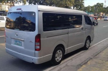 2009 Toyota Hiace Grandia GL Manual Transmission