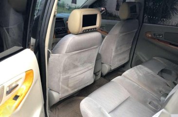 2011 Toyota Innova g diesel matic