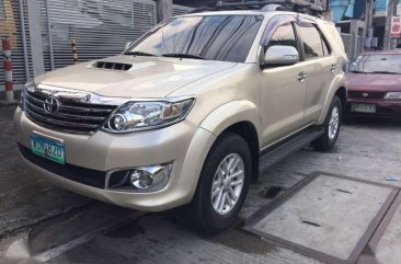 Toyota Fortuner G Diesel Matic 2015 FOR SALE