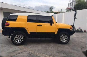 TOYOTA Fj Cruiser 10t mileage 2015 FOR SALE