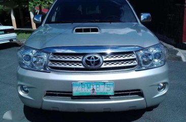 2008 Toyota Fortuner 4x4 matic diesel V CASH OR FINANCING