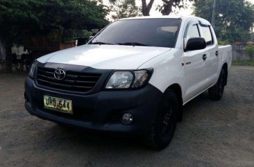 Toyota HIlux j 2013 model MT diesel