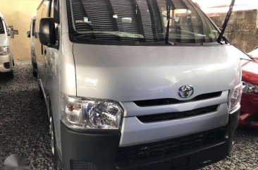 2018 Toyota Hiace Commuter 3.0 Silver Manual