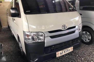 2018 Toyota Hiace Commuter 3.0 White Manual