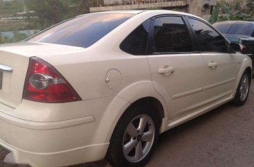 2006 MODEL FORD FOCUS TOP OF THE LINE