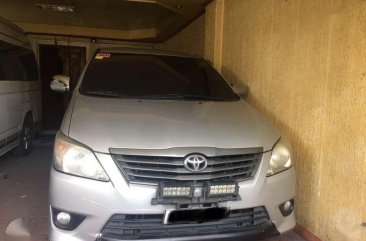 2014 TOYOTA Innova J Diesel Manual FOR SALE