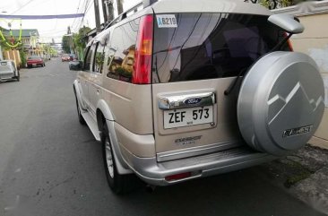 Ford Everest 4x2 diesel 2006 FOR SALE