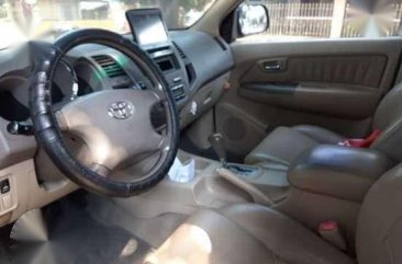 Toyota fortuner G lady owned SUV 2006