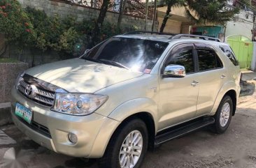 2011 Toyota Fortuner G FOR SALE