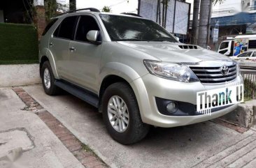 Toyota Fortuner g mt 2014 4by2 FOR SALE