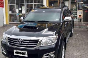 For sale! Toyota Hilux G 4X2 (2014) Manual transmission