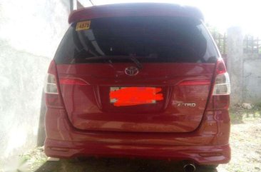 SELLING TOYOTA Innova 2014 670k