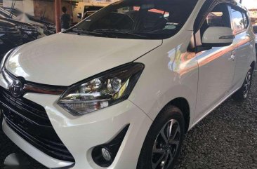 2018 Toyota Wigo 1.0 G Automatic Freedom White Hatchback