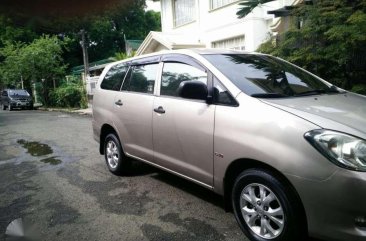 Toyota Innova e 2012 FOR SALE