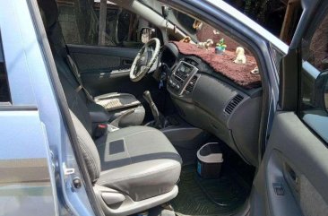 2012 TOYOTA Innova car FOR SALE