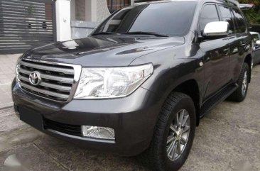 2011 TOYOTA Land Cruiser LC200 FOR SALE