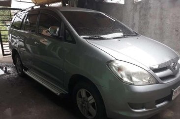 Toyota Innova g manual 2008model