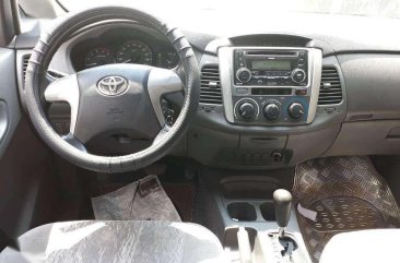 Toyota Innova 2.5L E 2013 Automatic Turbo Diesel