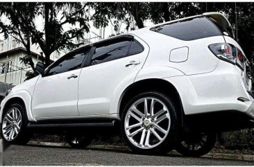 Toyota Fortuner 2013 mofel 4x2 diesel FOR SALE