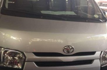 2018 TOYOTA Hiace 30 Commuter manual silver