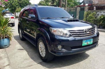 2014 Toyota Fortuner G Diesel Automatic 14