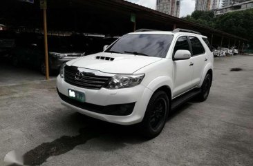 Toyota Fortuner V 4x4 Matic 2012 Model FOR SALE