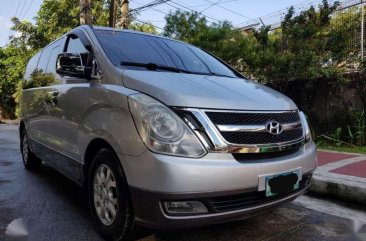 2009 Hyundai Starex AT FOR SALE