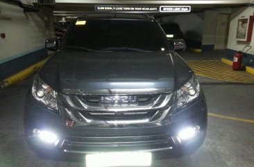 Isuzu Mu-X 2017 FOR SALE