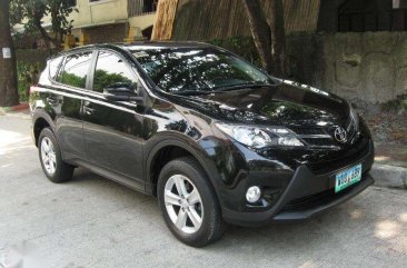 2013 Toyota Rav4 AT 4x2 FOR SALE