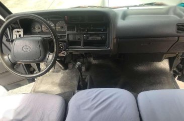 2000 Toyota Hiace grandia gl 2.0 Gas engine