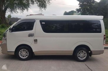 FOR SALE 2014 Toyota Hi-Ace GL Grandia Variant