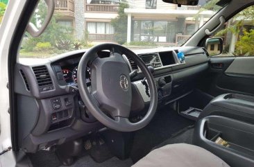 Toyota Super Grandia Van 2017 FOR SALE