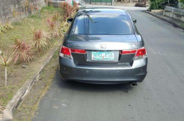 SELLING Honda Accord 2009