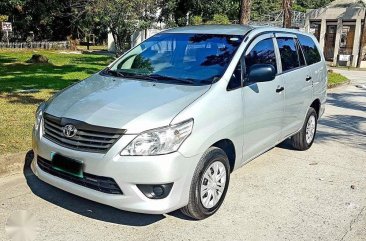 TOYOTA INNOVA 2.5 J 2013 Like Brand New (Class A Innova)